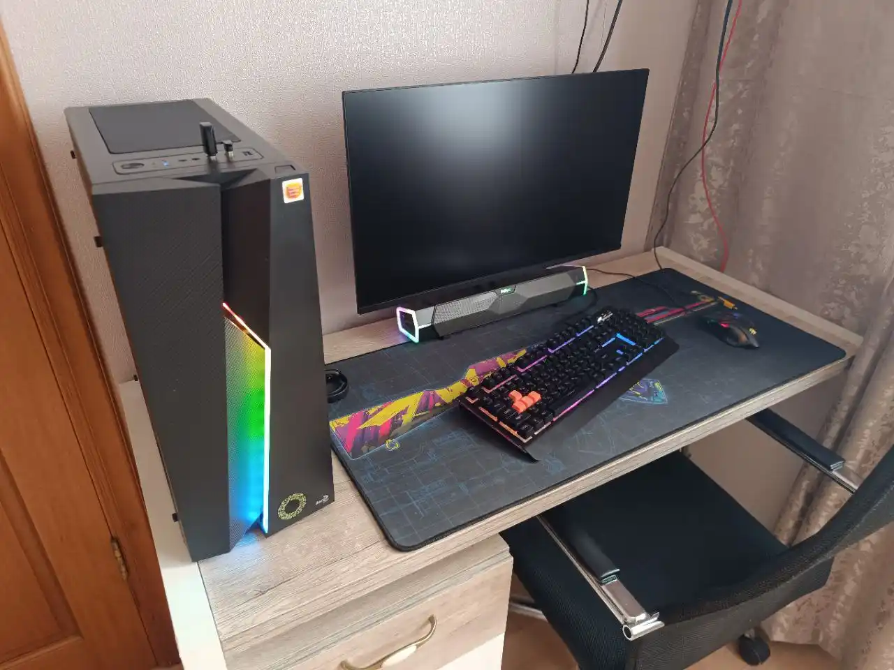 Продажа товаров с фото - Неизвестно в Владивосток