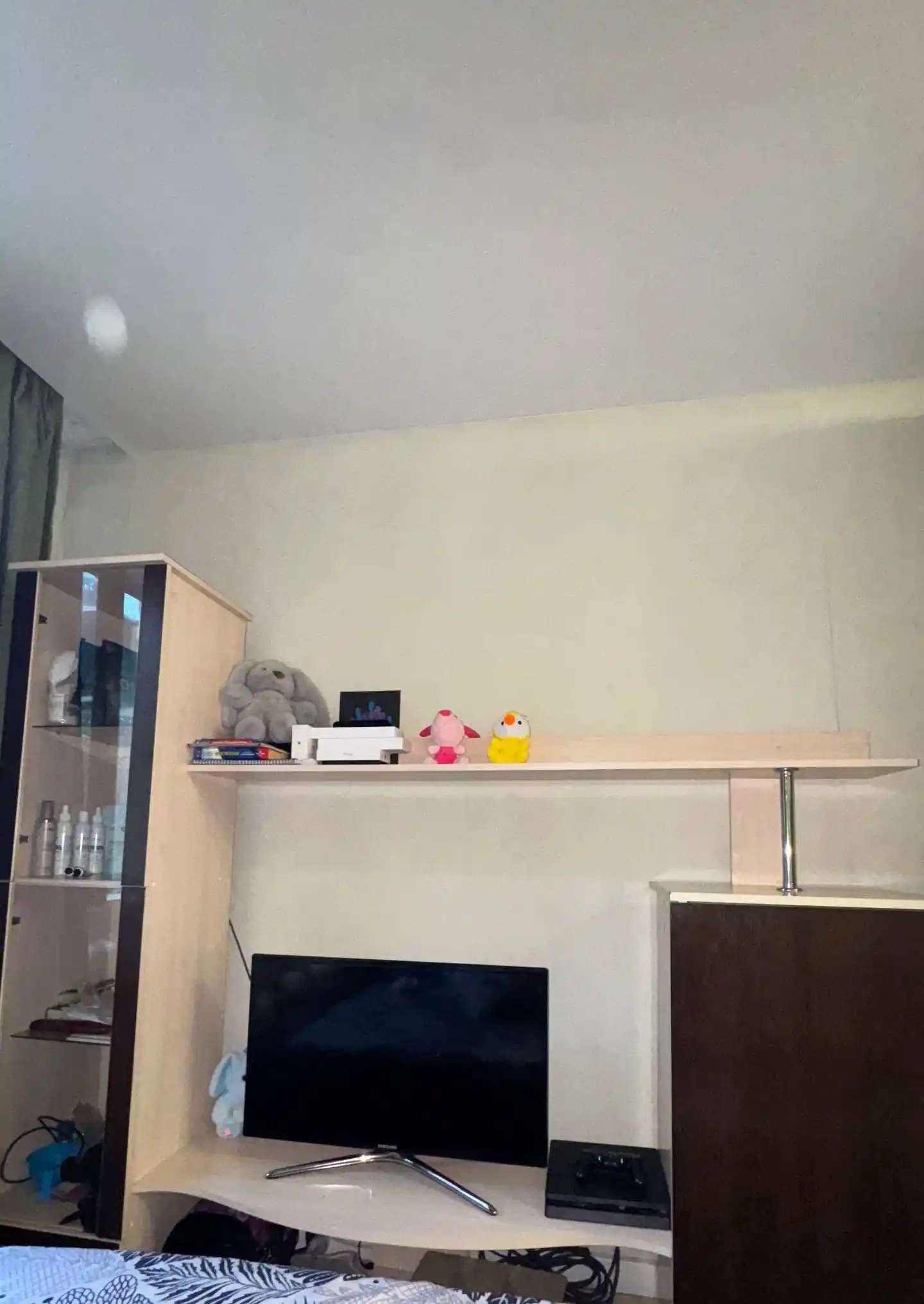 Продаётся шкаф - Для дома и дачи в Уссурийск