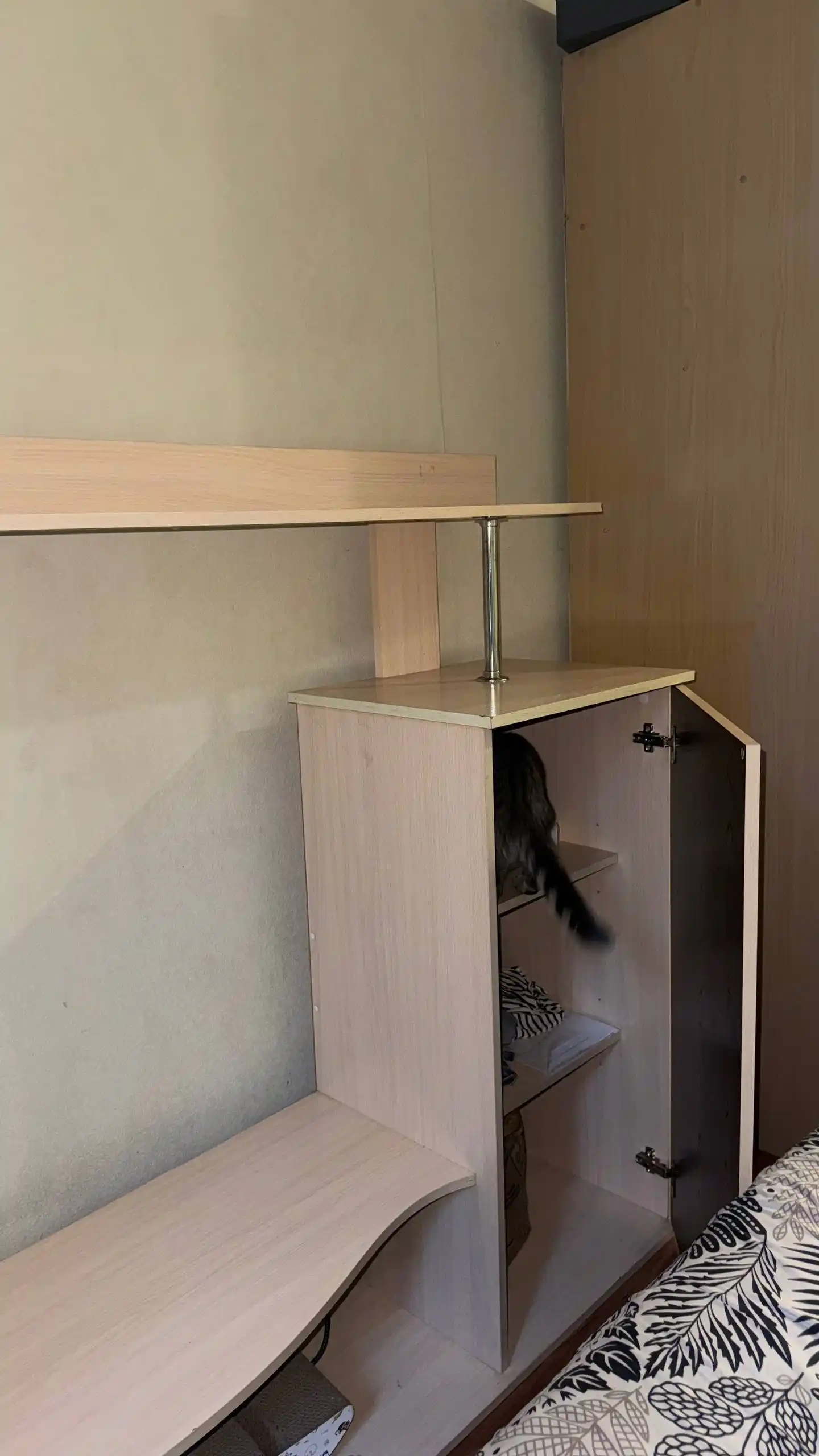 Продаётся шкаф