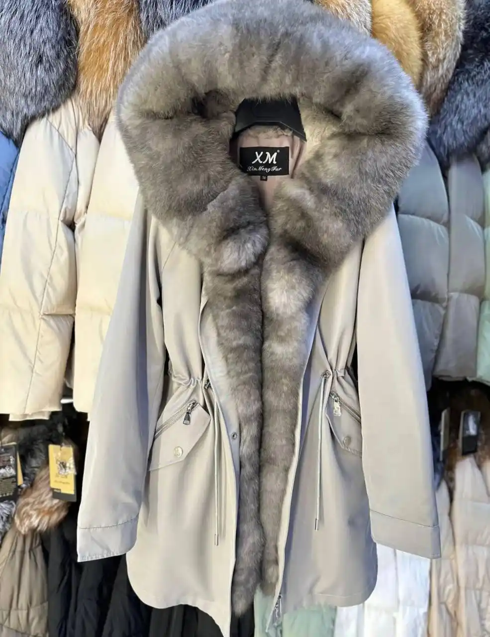 Зимняя парка с мехом песца - Одежда в Владивосток