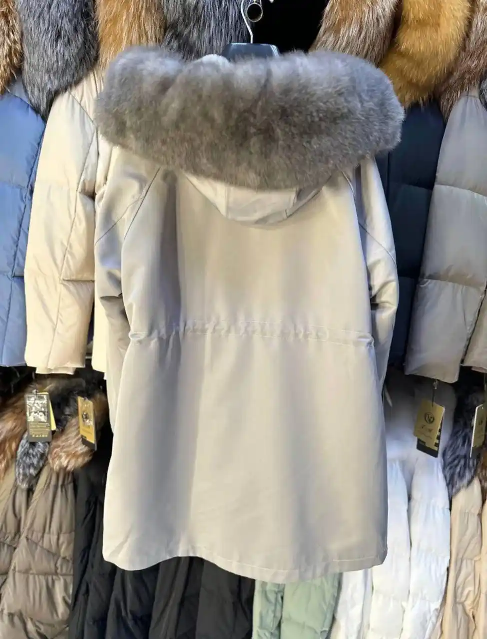 Зимняя парка с мехом песца