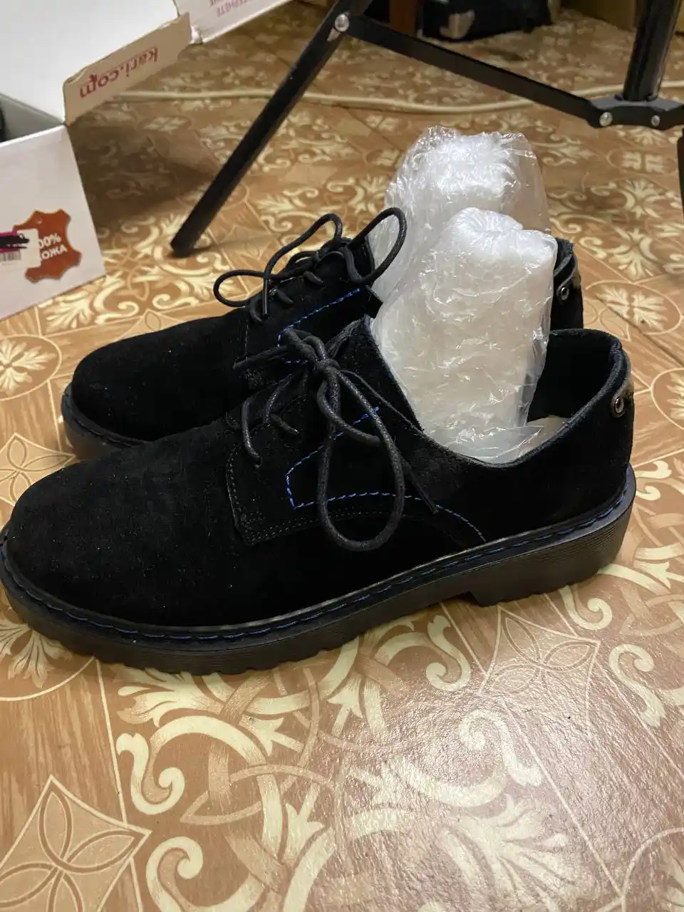 Женская обувь из кари