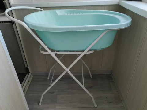 Новая ванночка с подставкой - Для дома и дачи в Владивосток