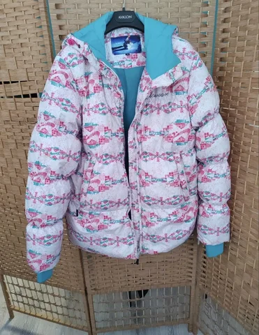 Куртка лыжная как новая 42-46 размер - Одежда в Владивосток