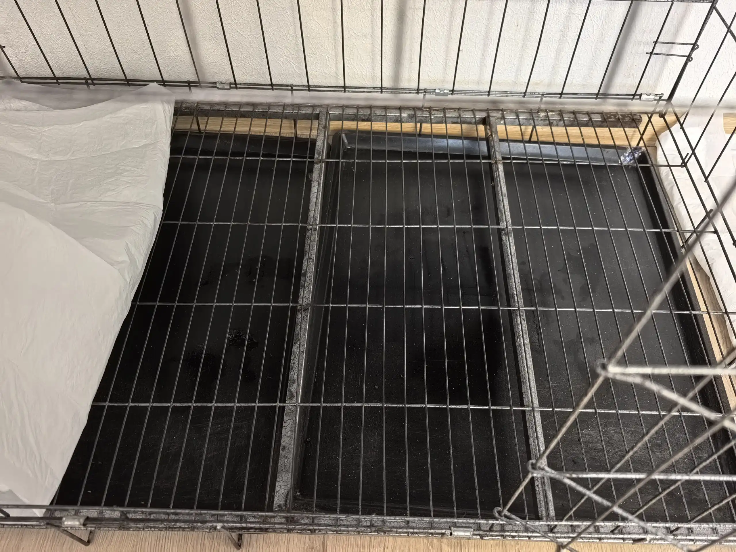 Продам клетку для крупных собак