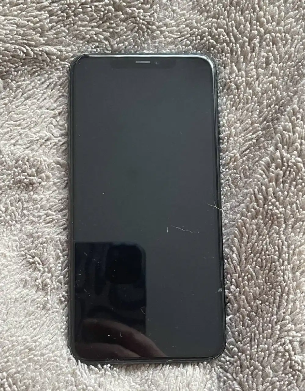 Продам Айфон 11 про Макс 256гб