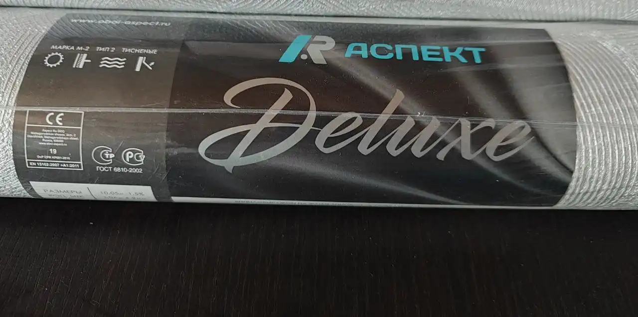 Продажа виниловых обоев по метру