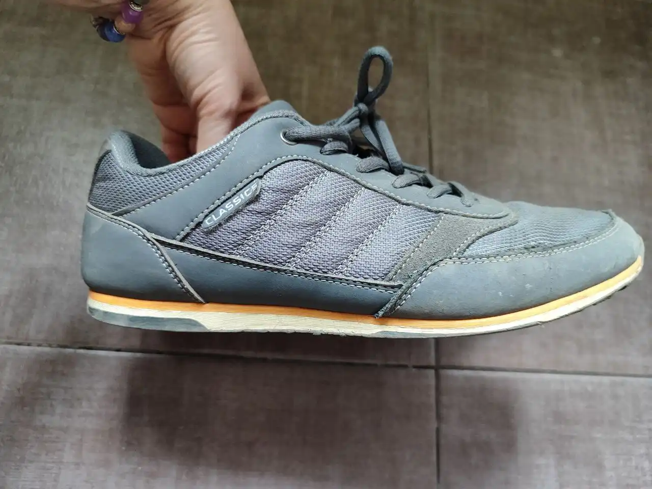 Кроссовки размер 42 маломерки