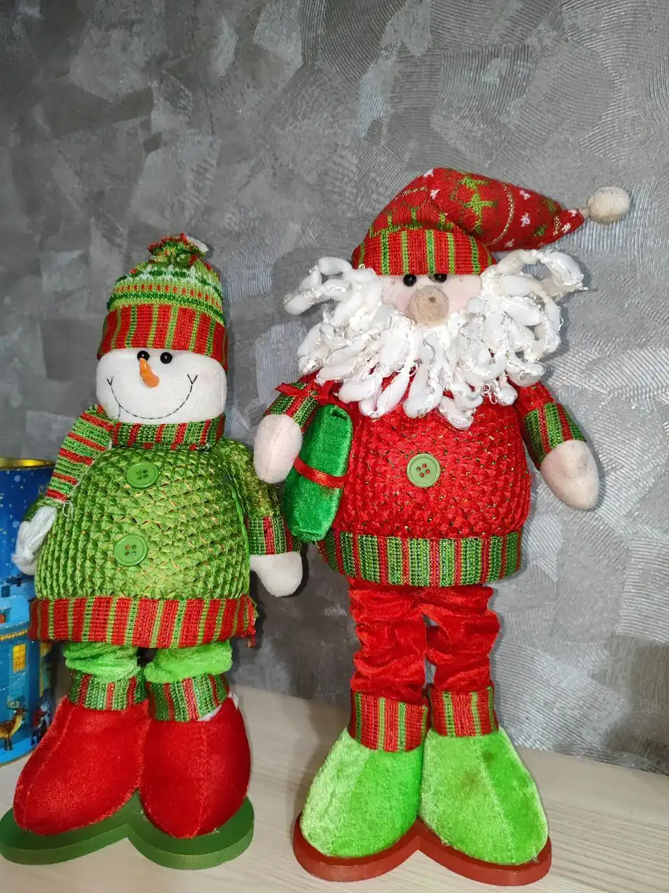 Фигурки Снеговик и Дед Мороз