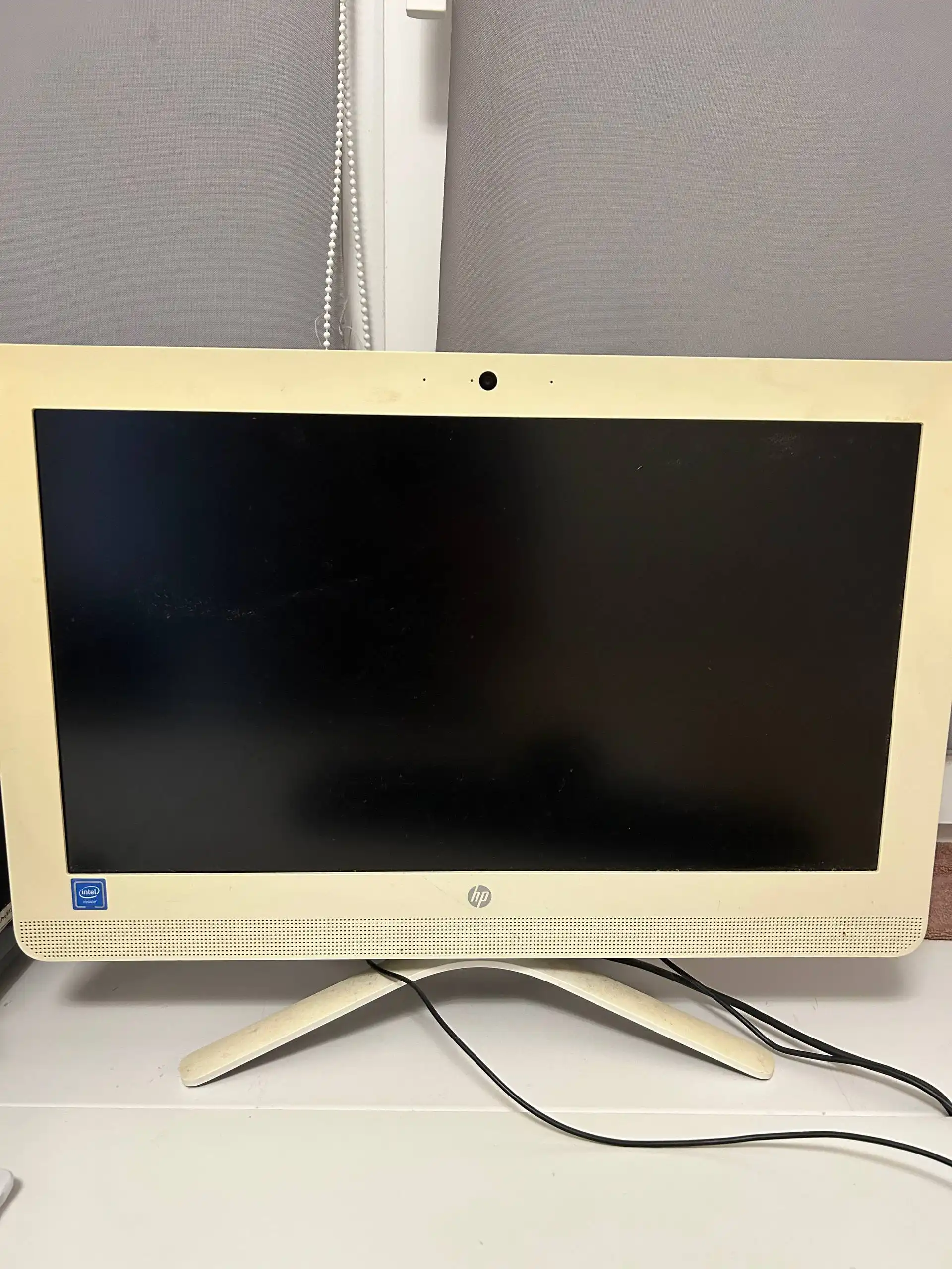 Продам моноблок HP 20-c404ur All-in-One с SSD