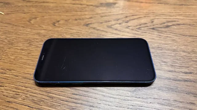 Продам смартфон 12/256 ГБ - Электроника в Тверь