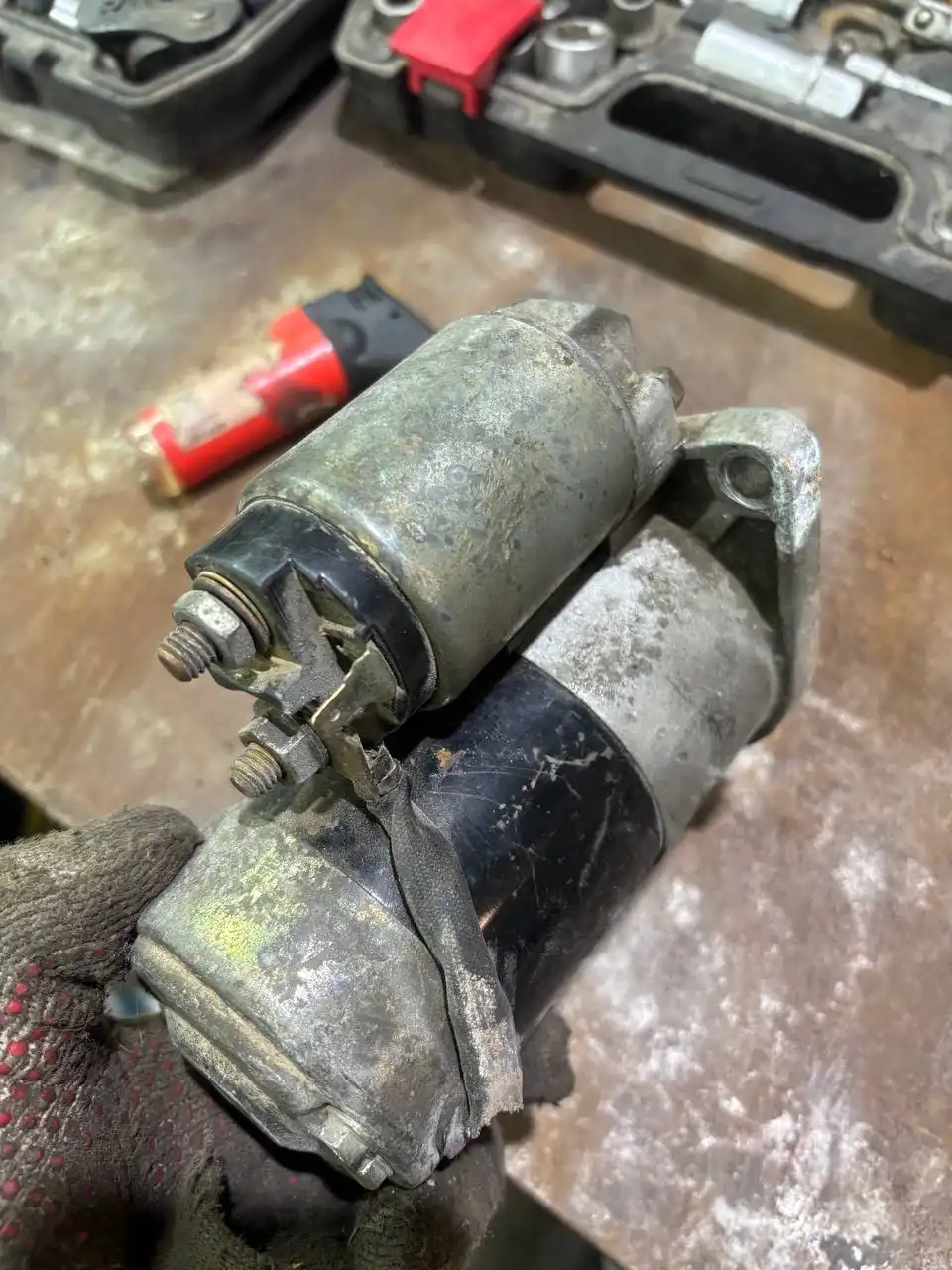 Продажа стеклоподъемников на Ладу Приору