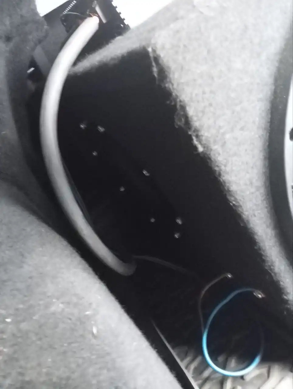 Продажа автомобильных запчастей в Твери