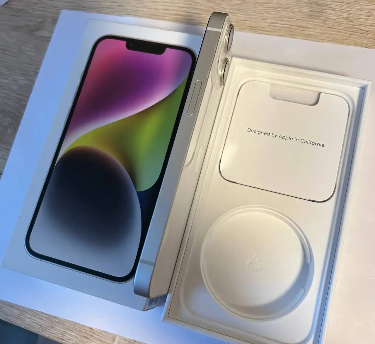 iPhone 14 128GB в хорошем состоянии