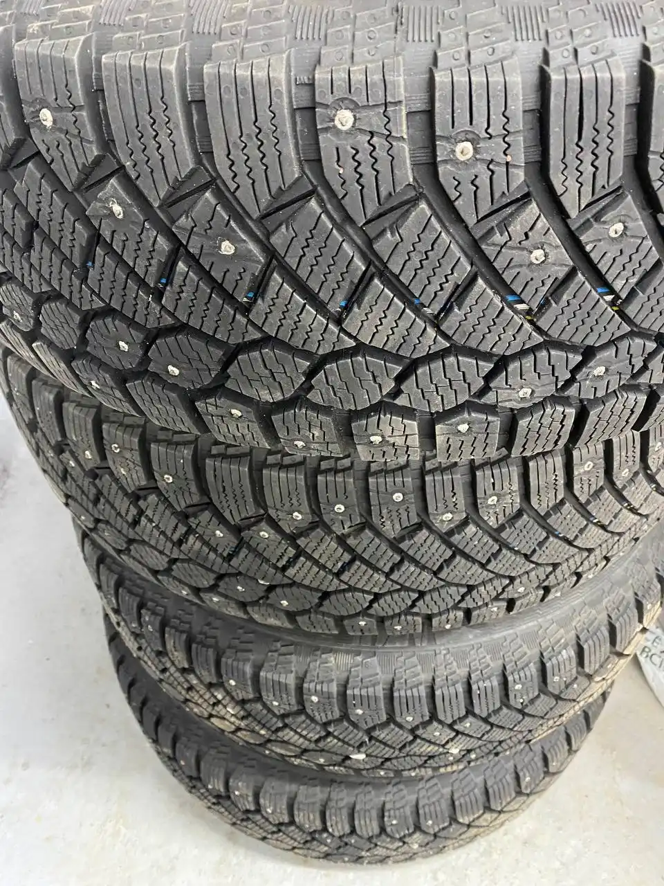 Резина R15 215/65 с пробегом 2000 км