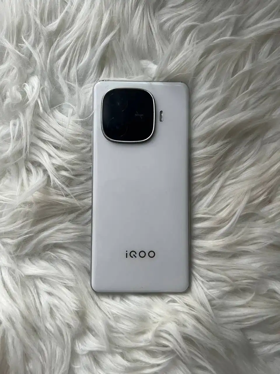 Vivo Iqoo Z9 в отличном состоянии