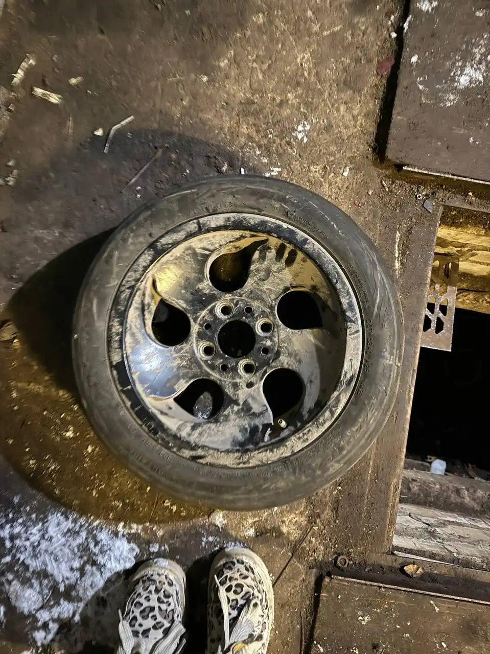 Продам защиту поддона и литые диски ВАЗ - Автозапчасти (Запчасти) в Тверь