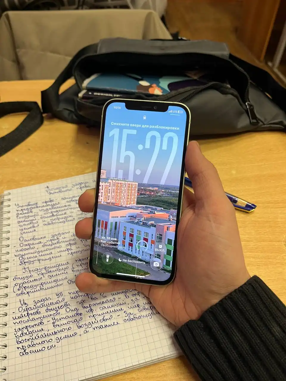 Айфон SE 2020 64ГБ с замененным экраном - Смартфоны (Электроника) в Тверь