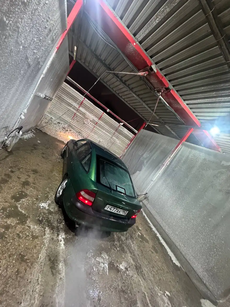 Продажа или обмен авто/мото запчастей - Запчасти в Тверь