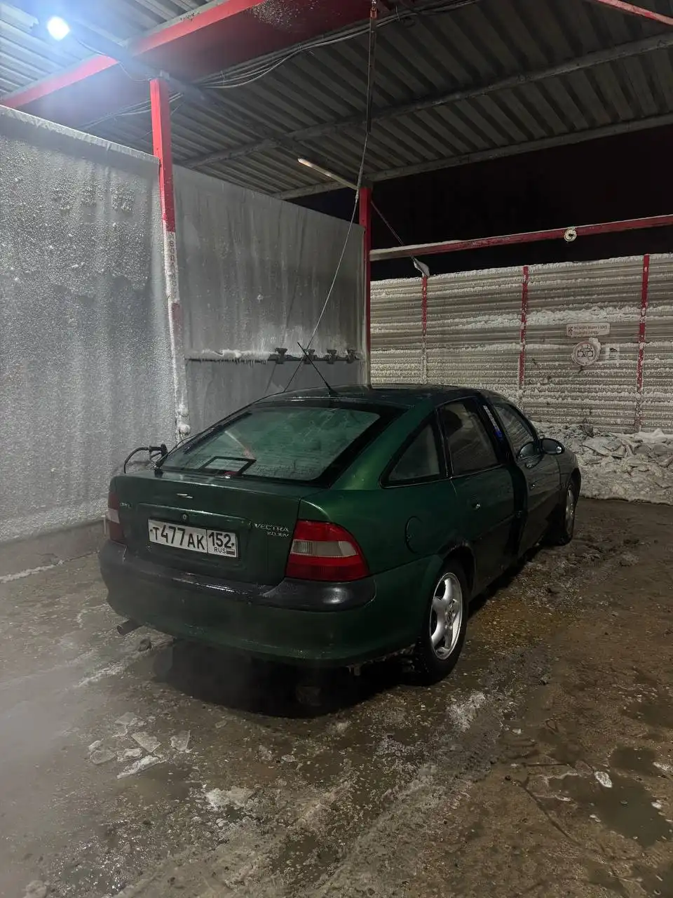 Продажа или обмен авто/мото запчастей - Запчасти в Тверь