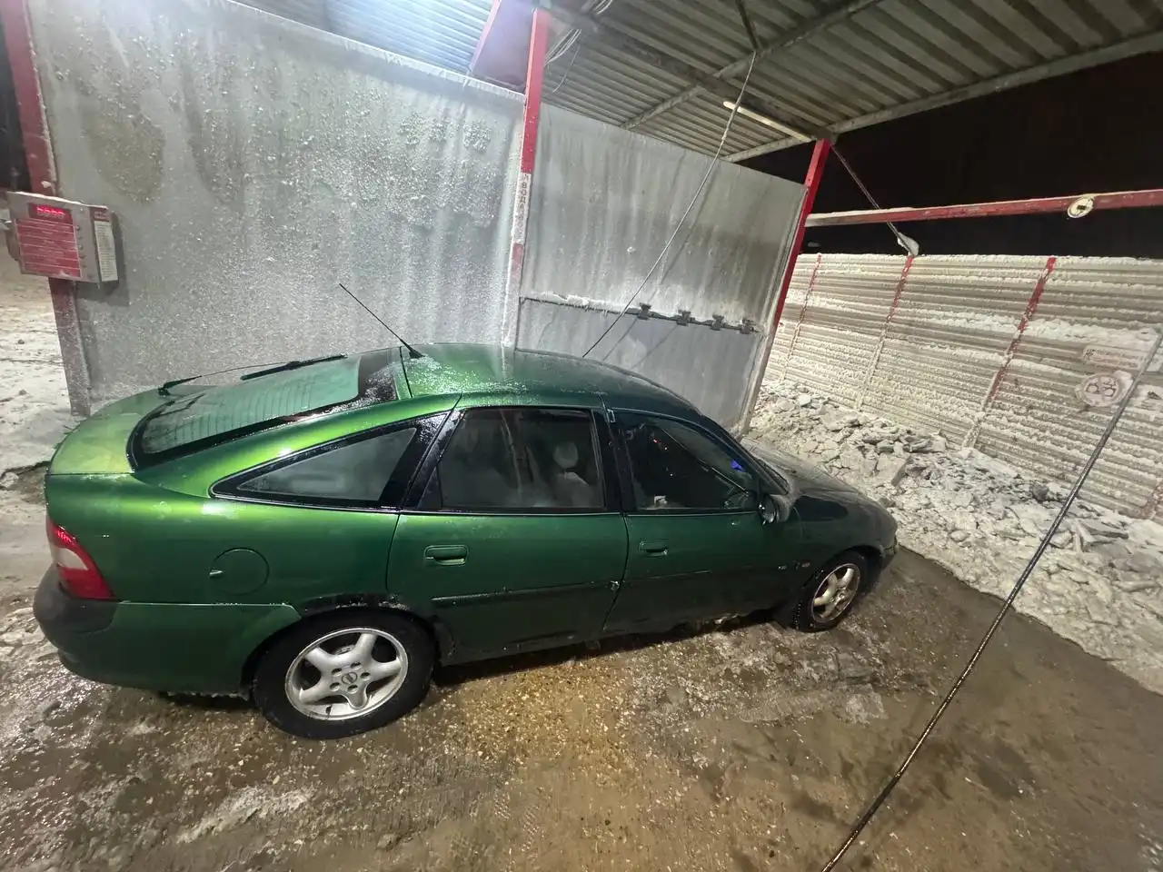 Продажа или обмен авто/мото запчастей - Запчасти в Тверь