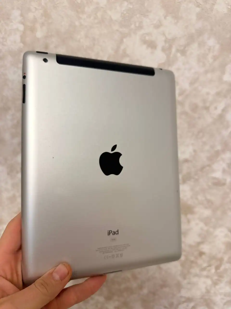 Айпад 2 полностью рабочий - Планшеты (Электроника) в Тверь