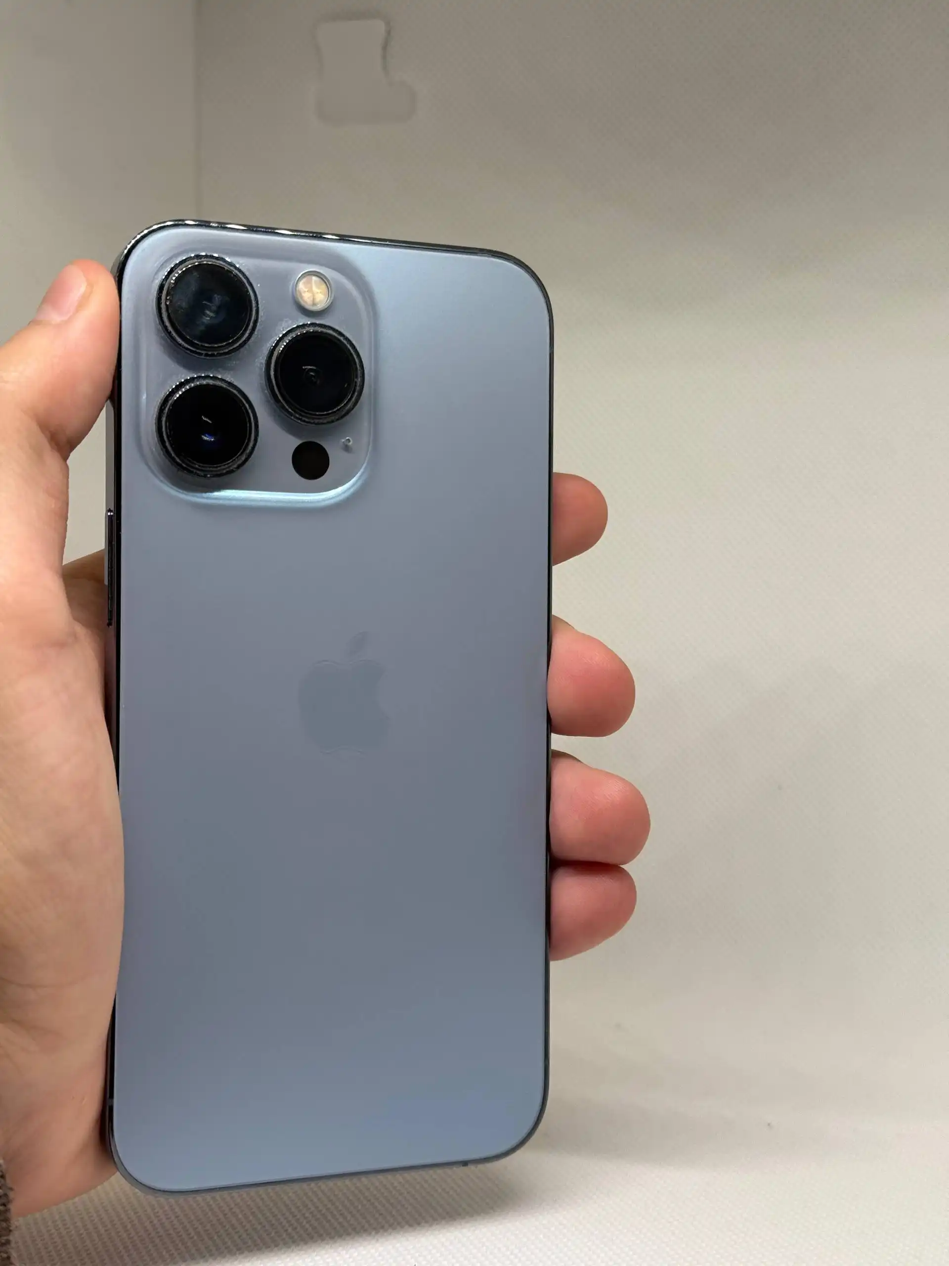 iPhone 13 Pro 256GB с дефектом экрана - Смартфоны (Электроника) в Тверь