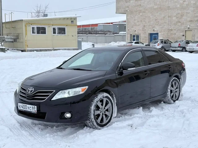 Продажа автомобиля 2010 года в отличном состоянии с дополнительным оборудованием - Грузовики и фургоны в Тверь