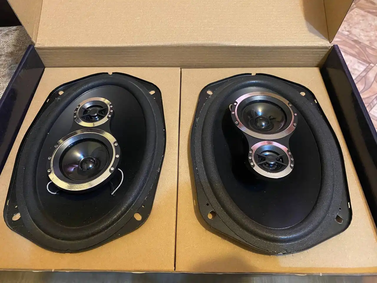 Продажа автомобильных запчастей в Твери - Автозапчасти (Запчасти) в Тверь