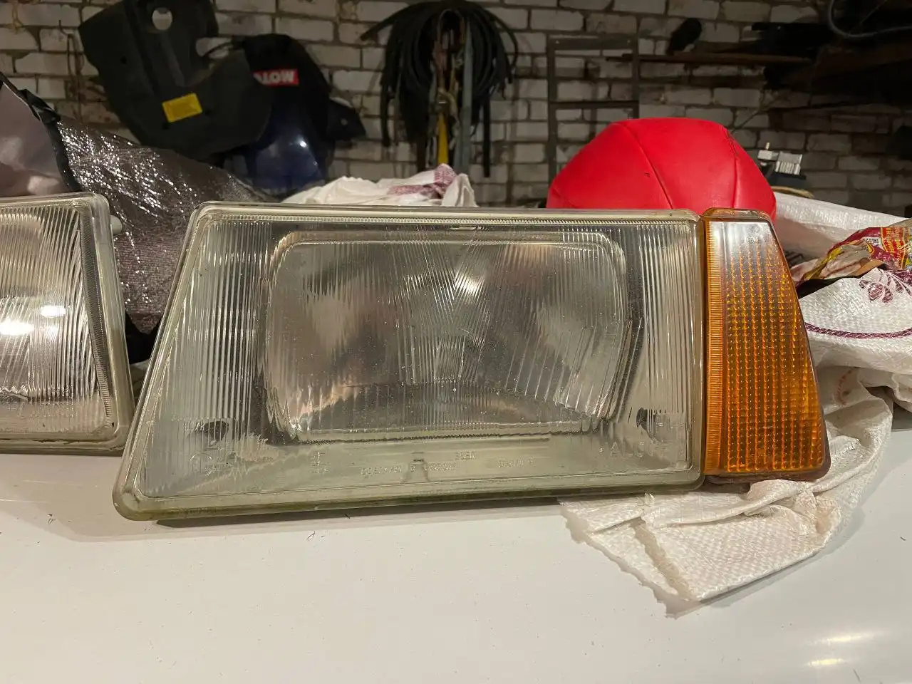 Фары от автомобилей 08, 09, 99 моделей - Автосвет (Запчасти) в Тверь