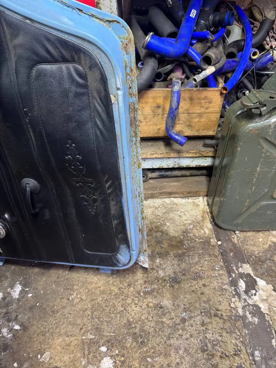 Запчасти ВАЗ 2106: хлопушка, бампер, крыло, дверь - Автозапчасти (Запчасти) в Тверь