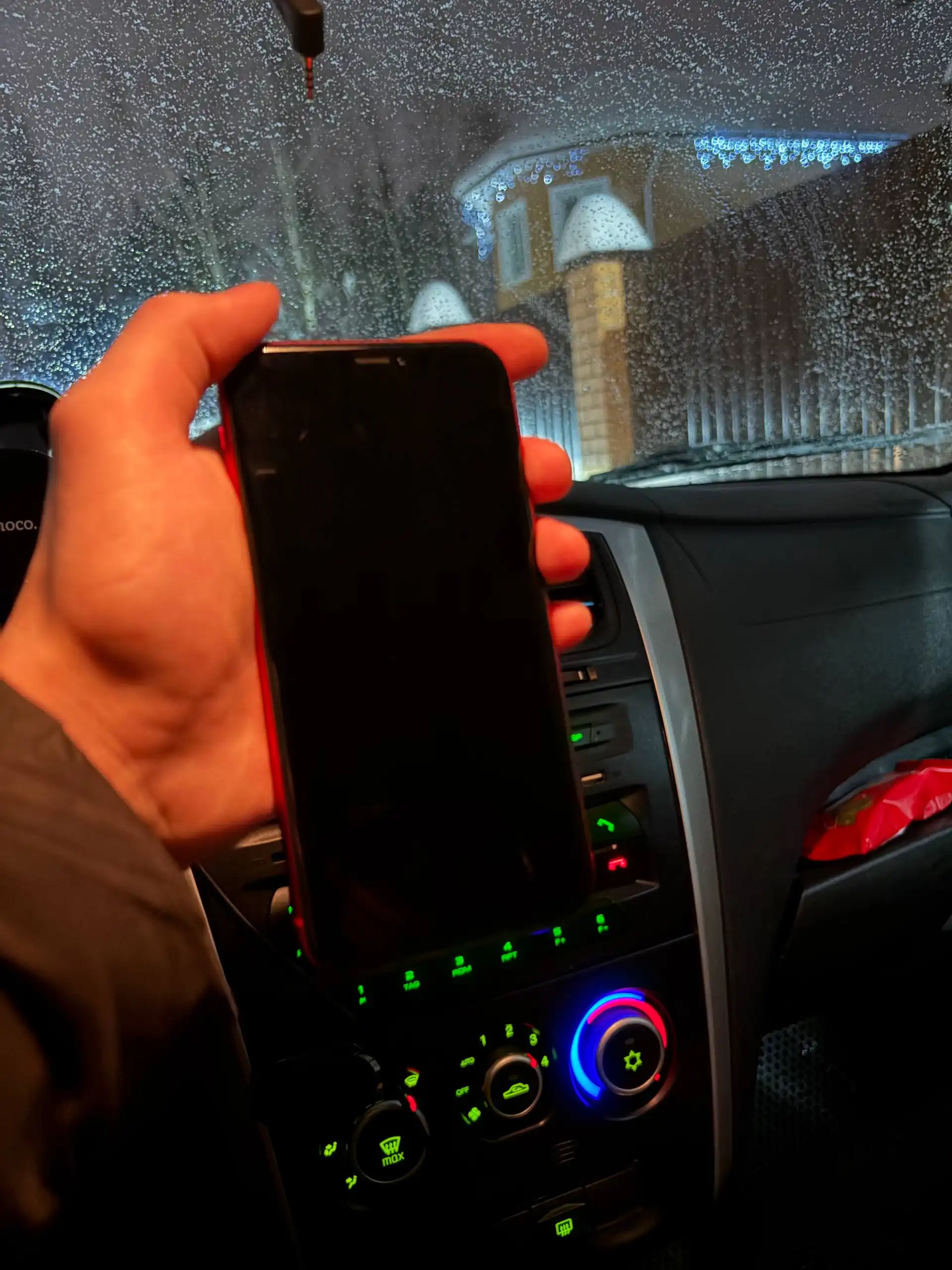 iPhone XR 64gb в хорошем состоянии - Смартфоны (Электроника) в Тверь