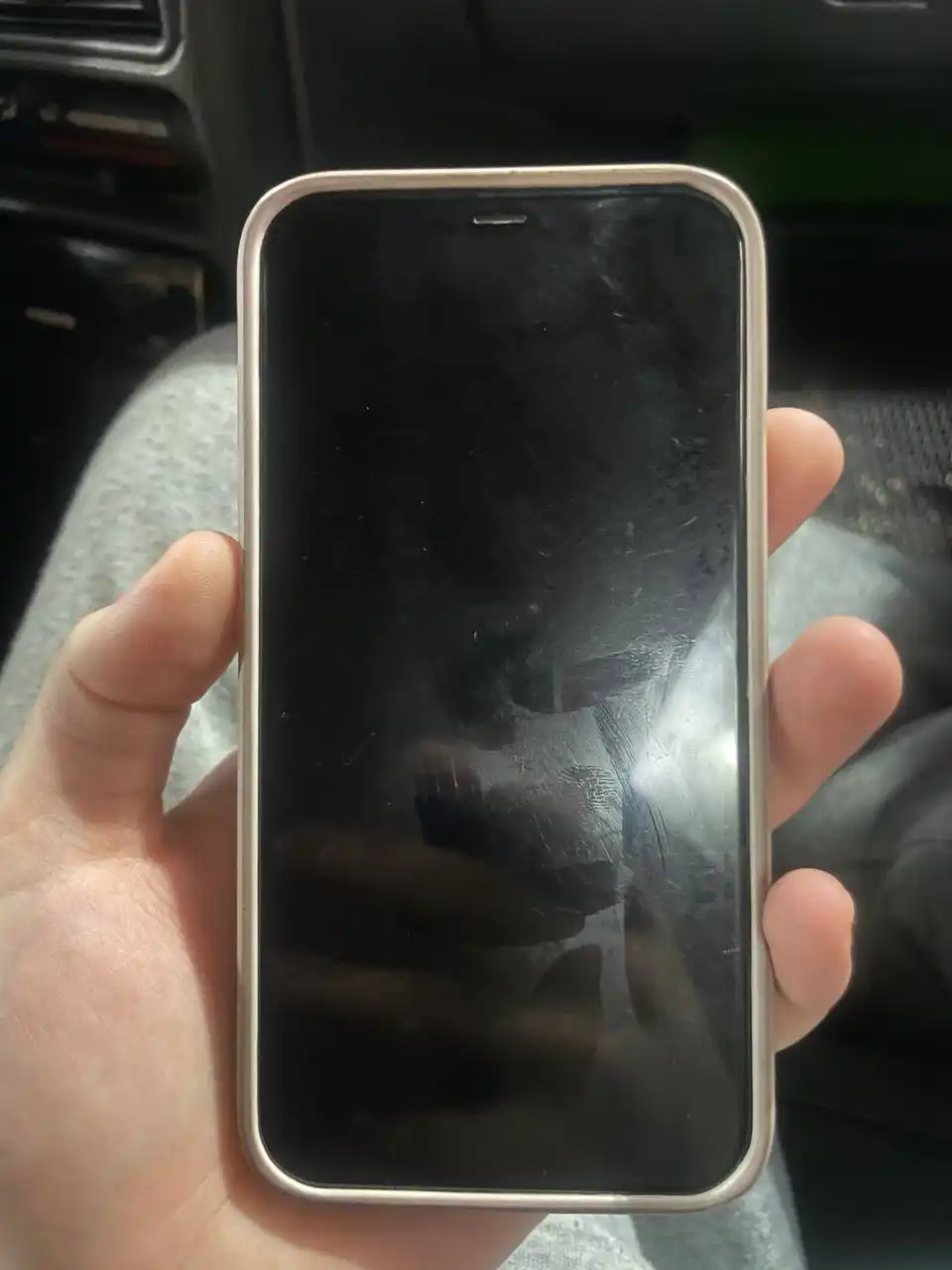 Обмен 11 iPhone на аккумулятор 73 Ач - Мобильные телефоны (Электроника) в Тверь