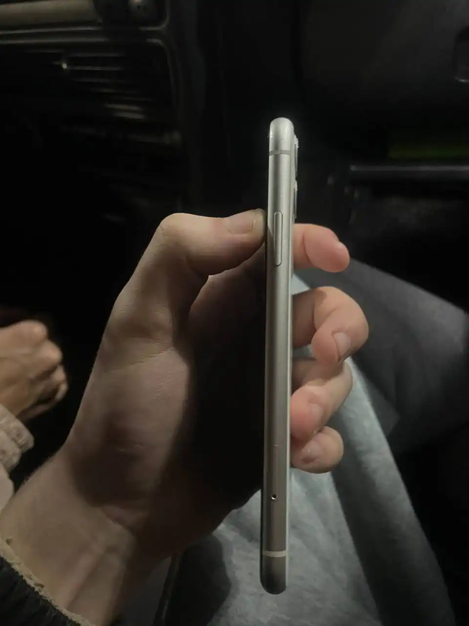 Обмен 11 iPhone на аккумулятор 73 Ач - Мобильные телефоны (Электроника) в Тверь