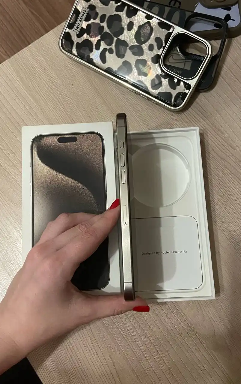 Продам телефон в отличном состоянии - Телефоны (Электроника) в Тверь