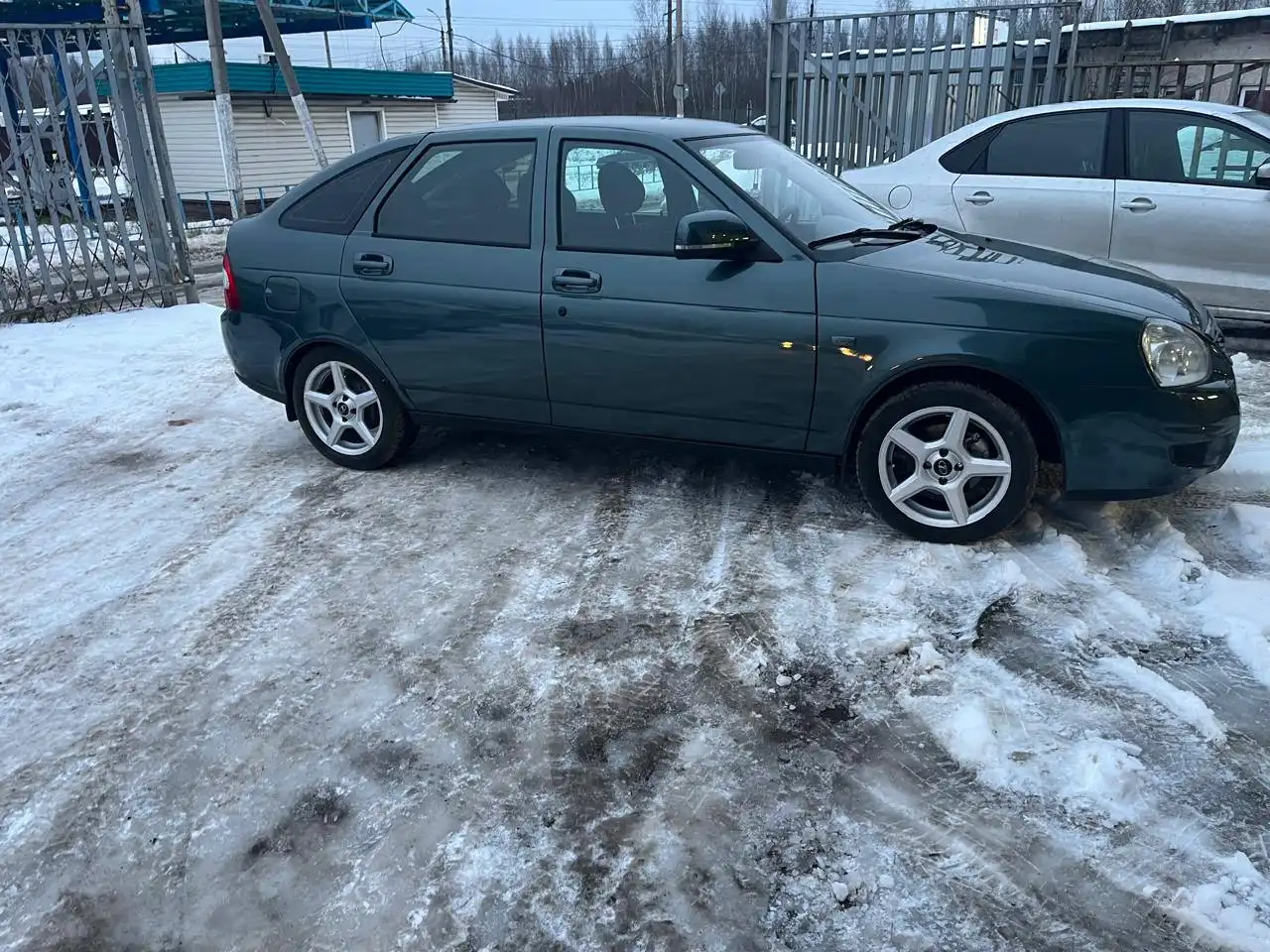 Продам автомобильные запчасти - Автозапчасти (Запчасти) в Тверь