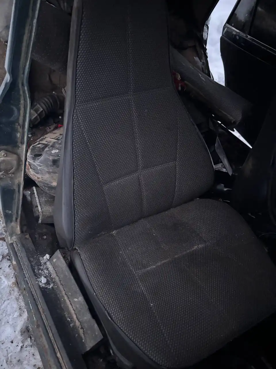 Запчасти ВАЗ 2107 - Автомобильные запчасти (Запчасти) в Тверь