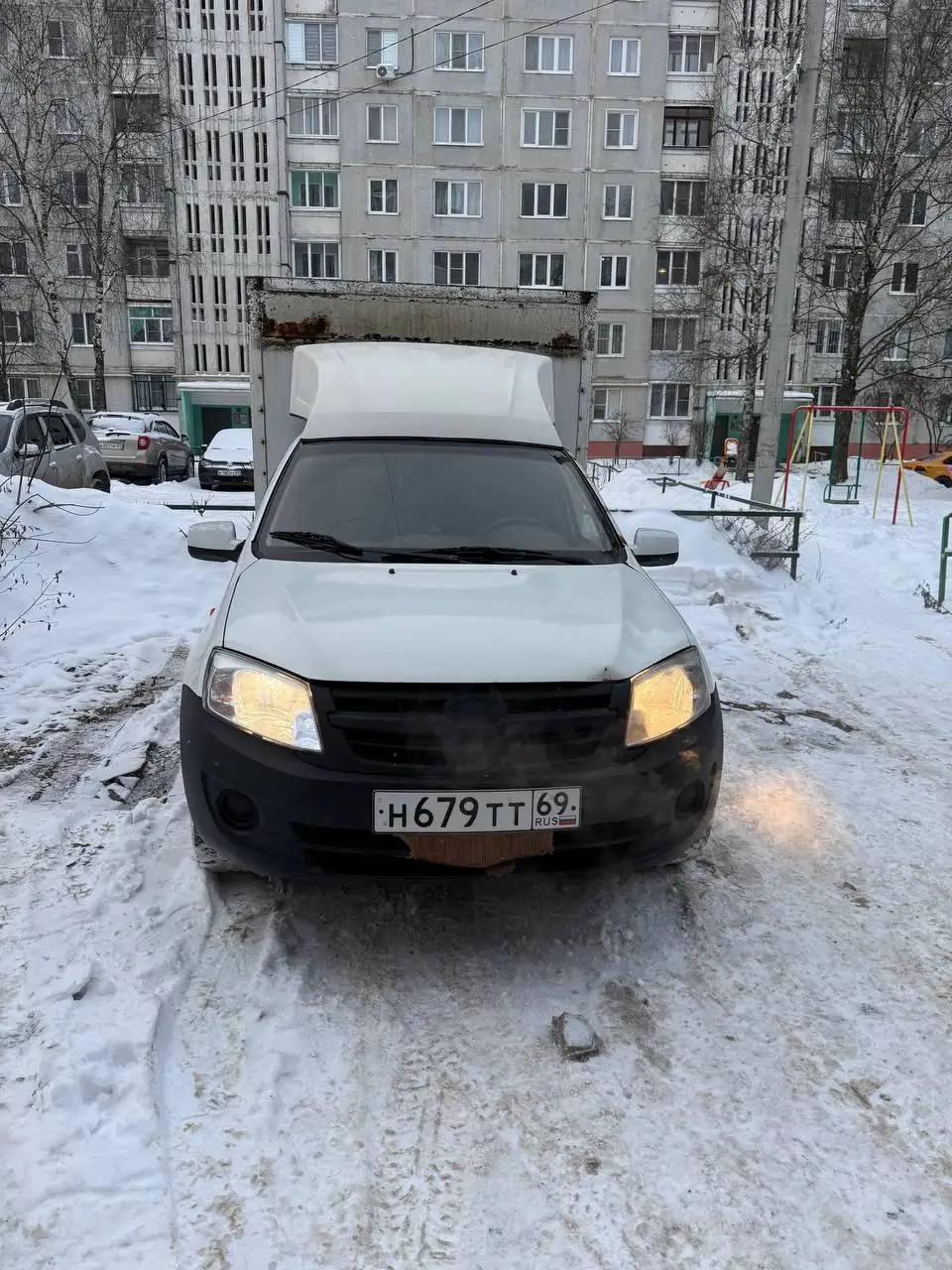 Продажа автомобиля ВАЗ 2107 1.6 1987 года в Твери - Авто в Тверь