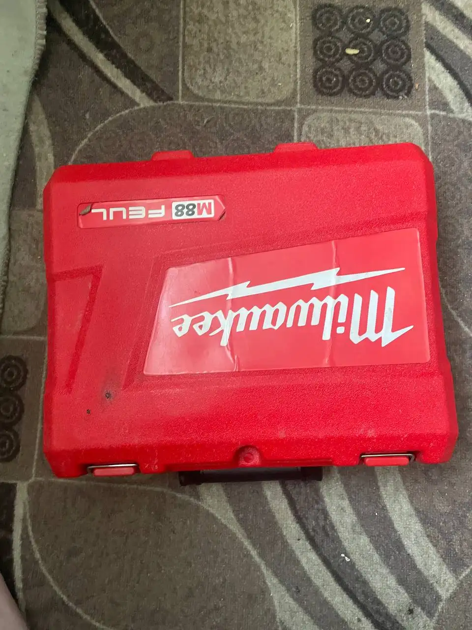 Продам автомобильные запчасти в Твери - Автомобильные (Запчасти) в Тверь