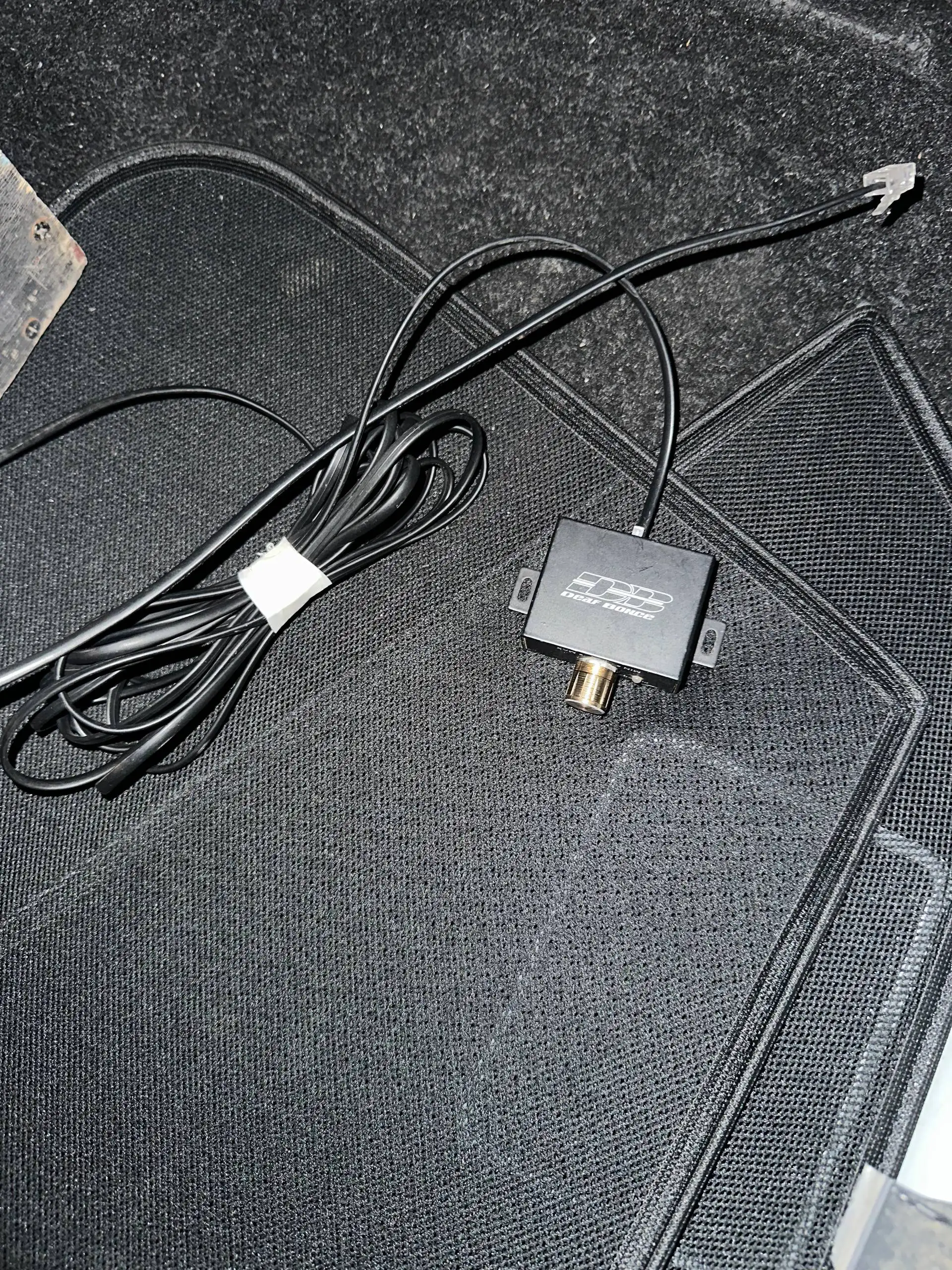 Продажа саба и магнитолы - Аудиотехника (Электроника) в Тверь