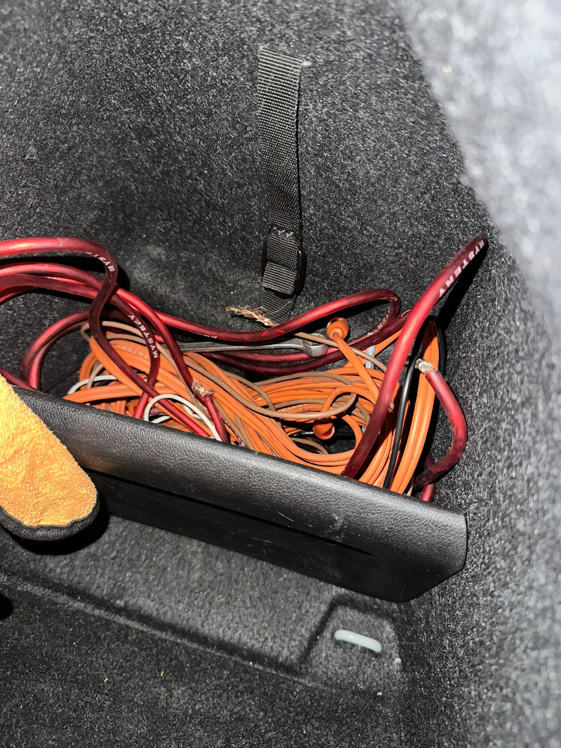 Продажа саба и магнитолы - Аудиотехника (Электроника) в Тверь