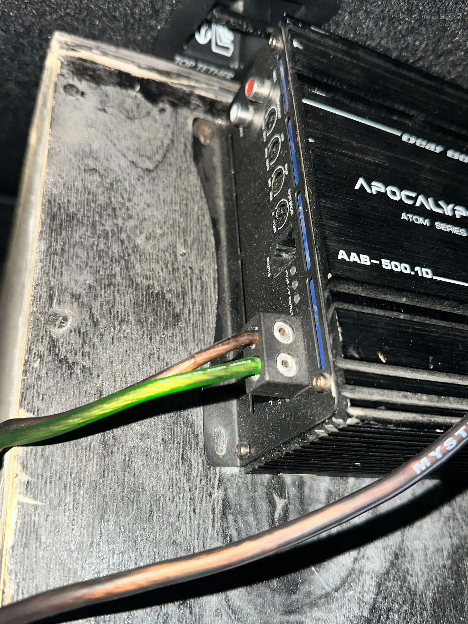 Продажа саба и магнитолы - Аудиотехника (Электроника) в Тверь