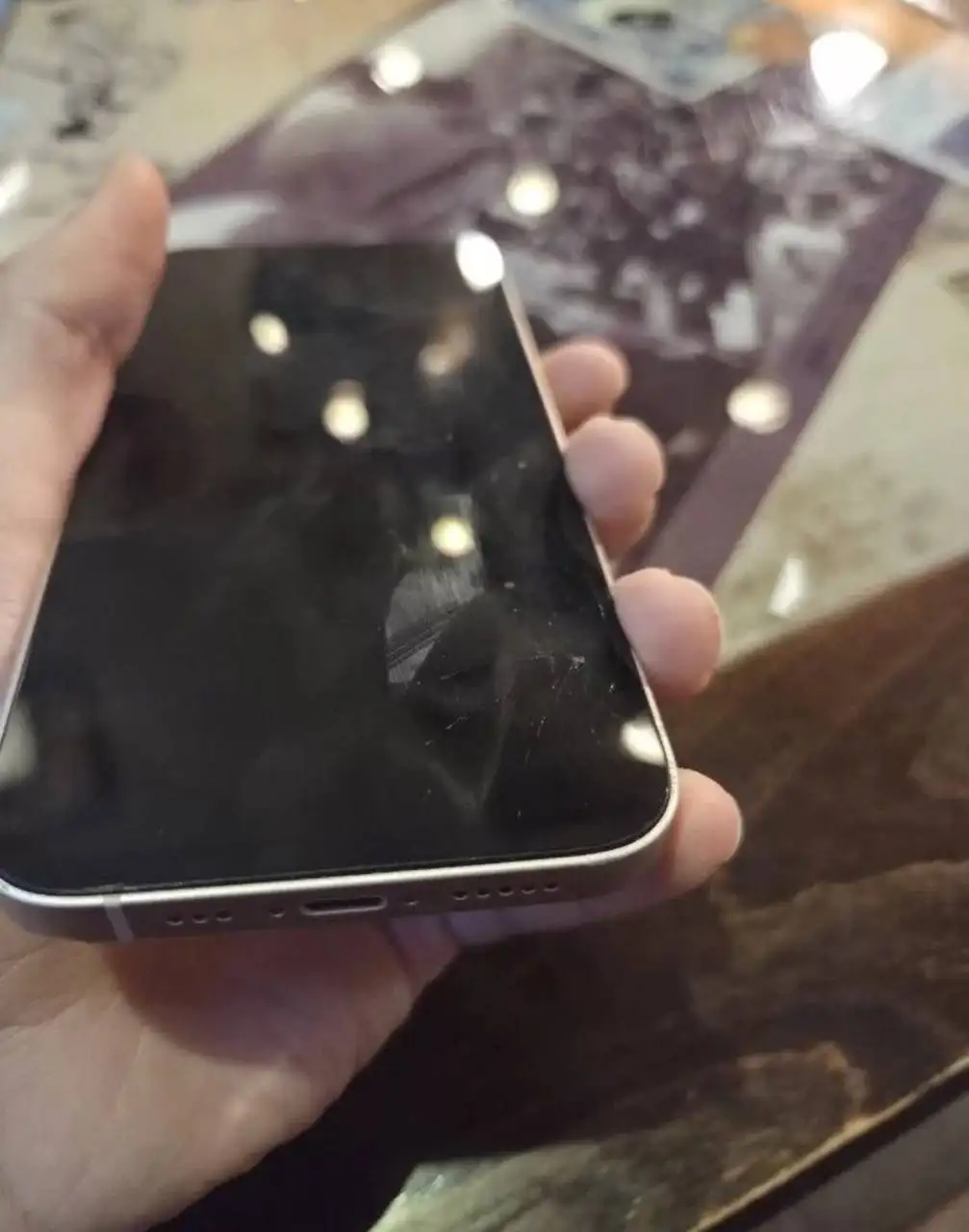 Продам iPhone 13 в Твери - Смартфоны (Электроника) в Тверь