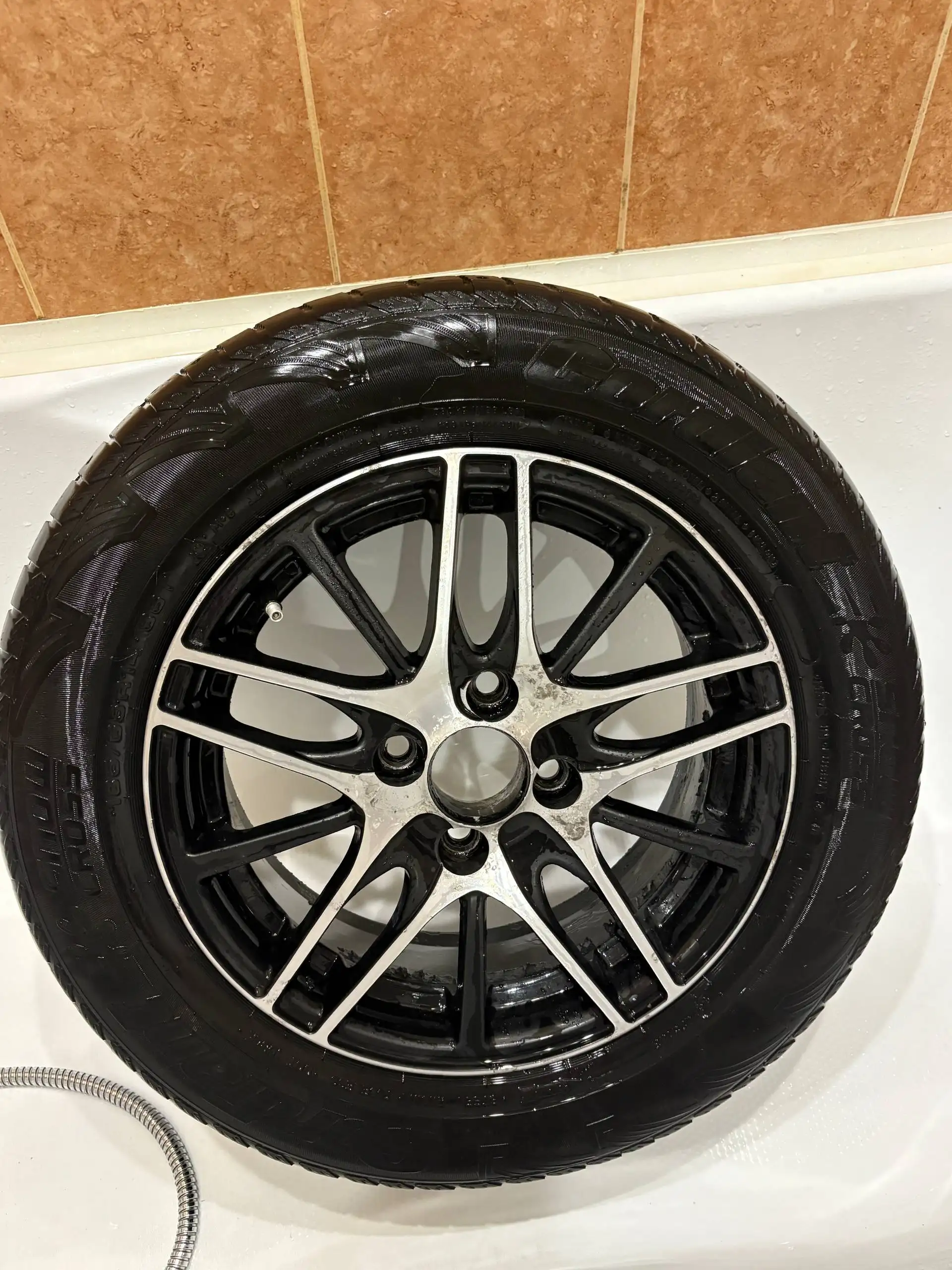 Комплект дисков R14 с резиной - Диски и шины (Запчасти) в Тверь