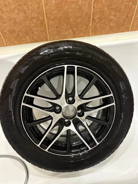 Комплект дисков R14 с резиной - Осветительные приборы в Тверь