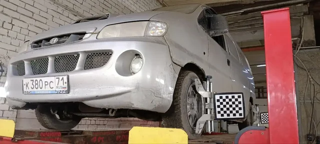 Продажа грузового фургона Hyundai H1 в Твери - Мото в Тверь