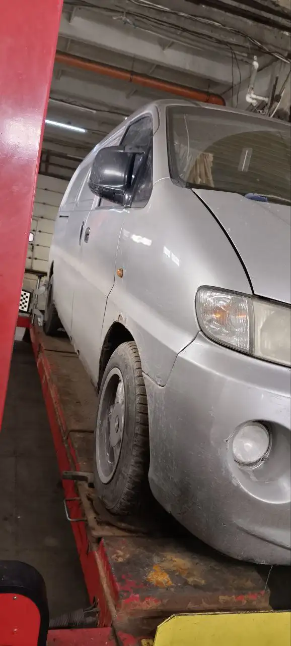 Продажа грузового фургона Hyundai H1 в Твери - Грузовики и фургоны (Авто) в Тверь