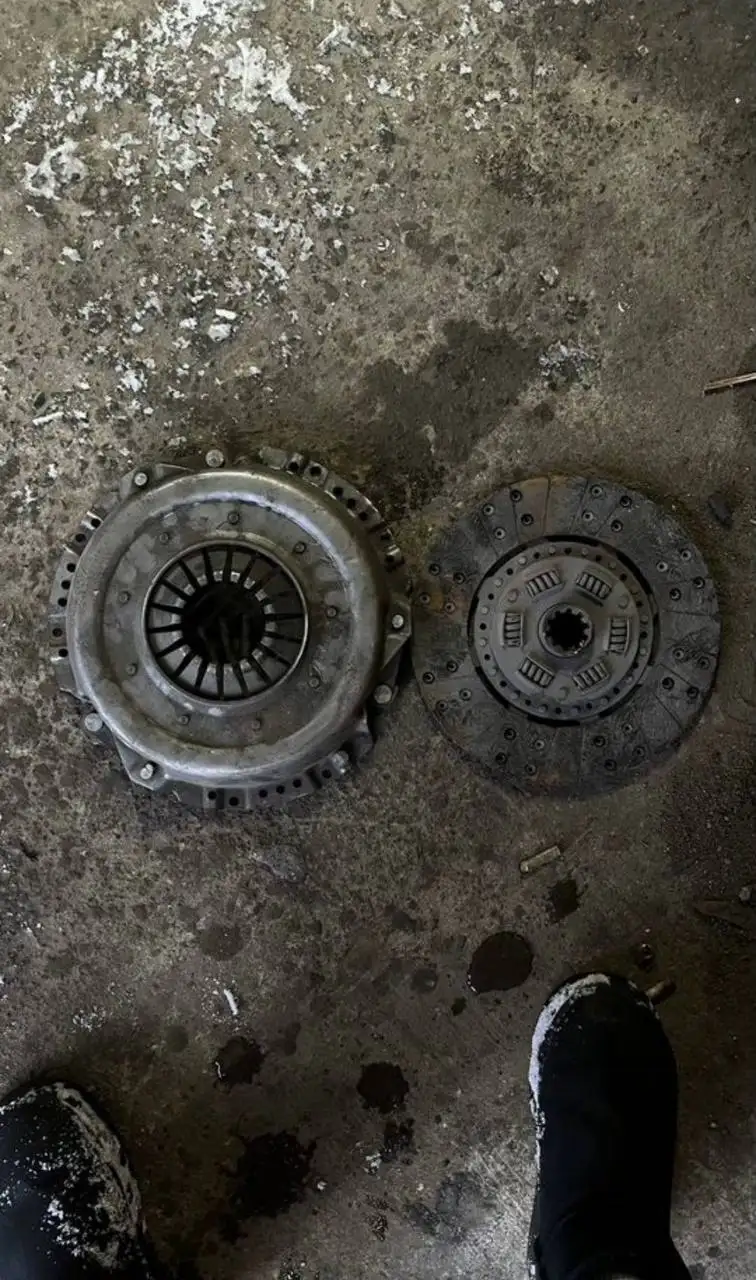 Продам сцепление LUK лепесткового типа для УАЗ - Автозапчасти для УАЗ (Запчасти) в Тверь