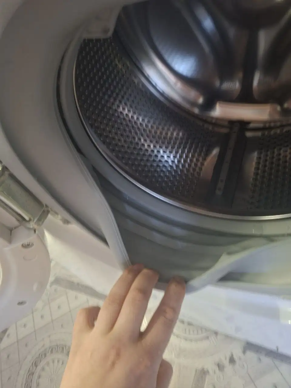 Стиральная машина ZANUSSI 5.5кг - Бытовая техника (Электроника) в Тверь