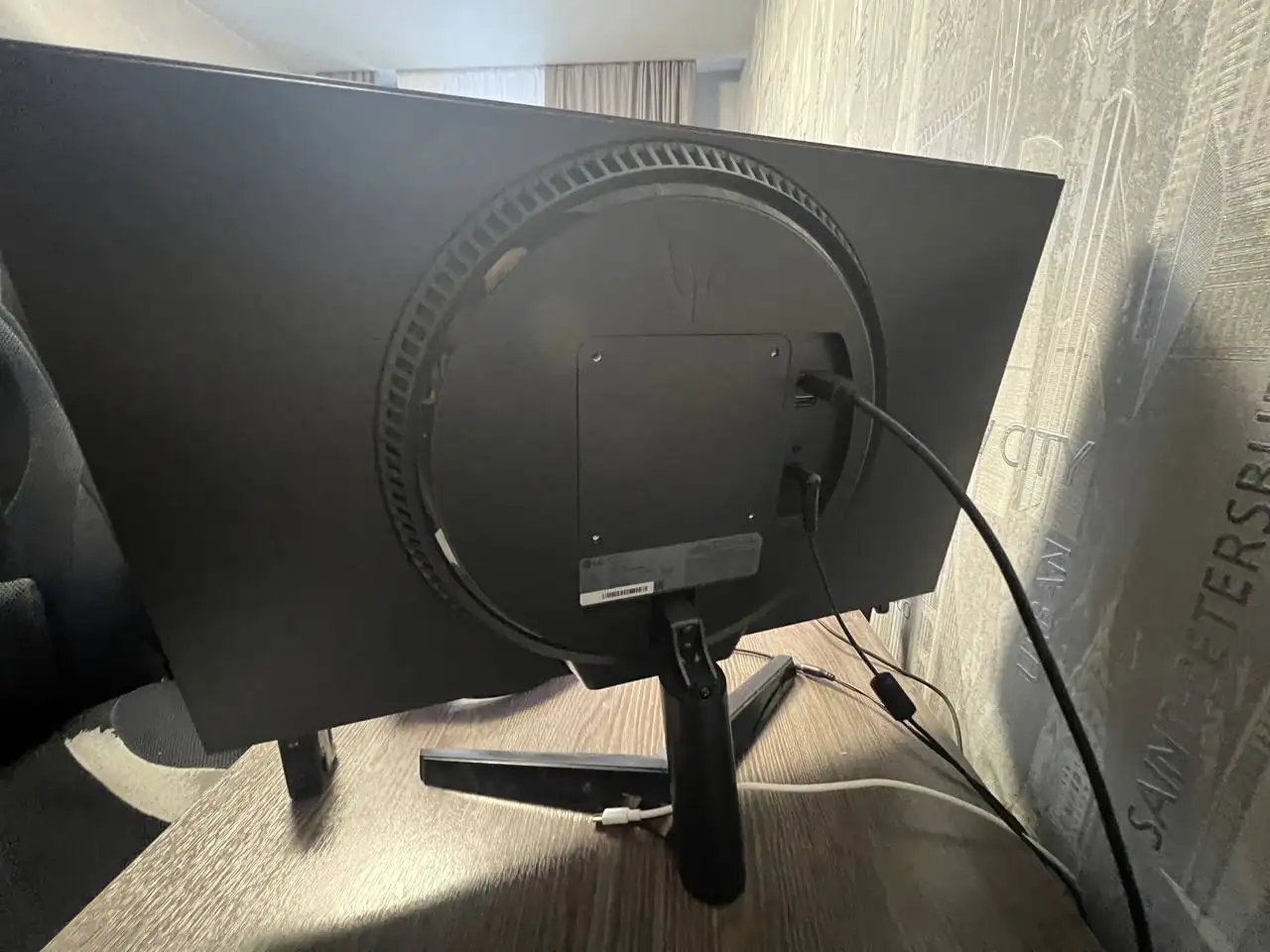 Монитор 24 дюйма 180 Гц - Мониторы (Электроника) в Тверь